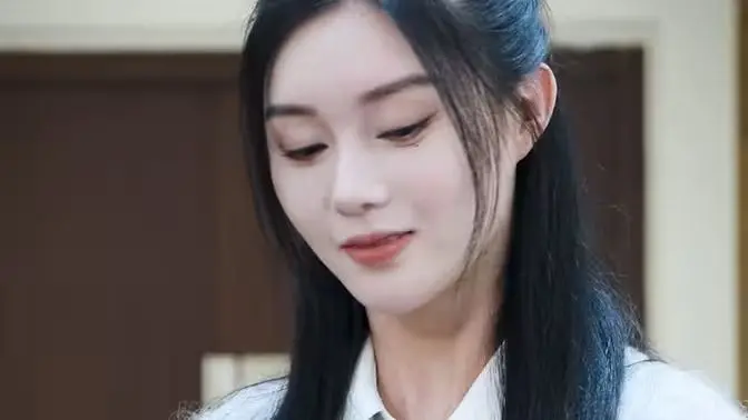 《这个弟弟有点苏》：姐弟恋的甜蜜暴击，谁说年下男不香？